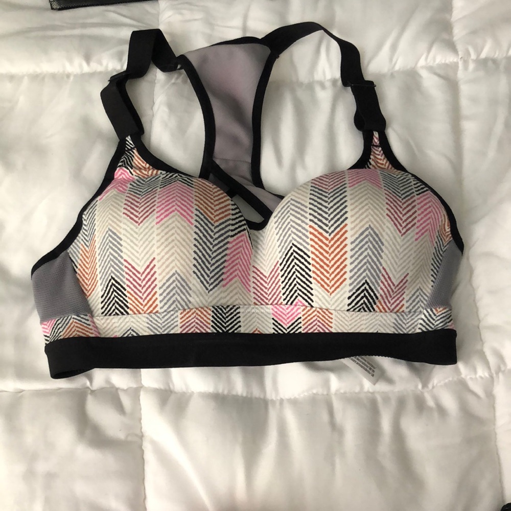 victoria sport bra